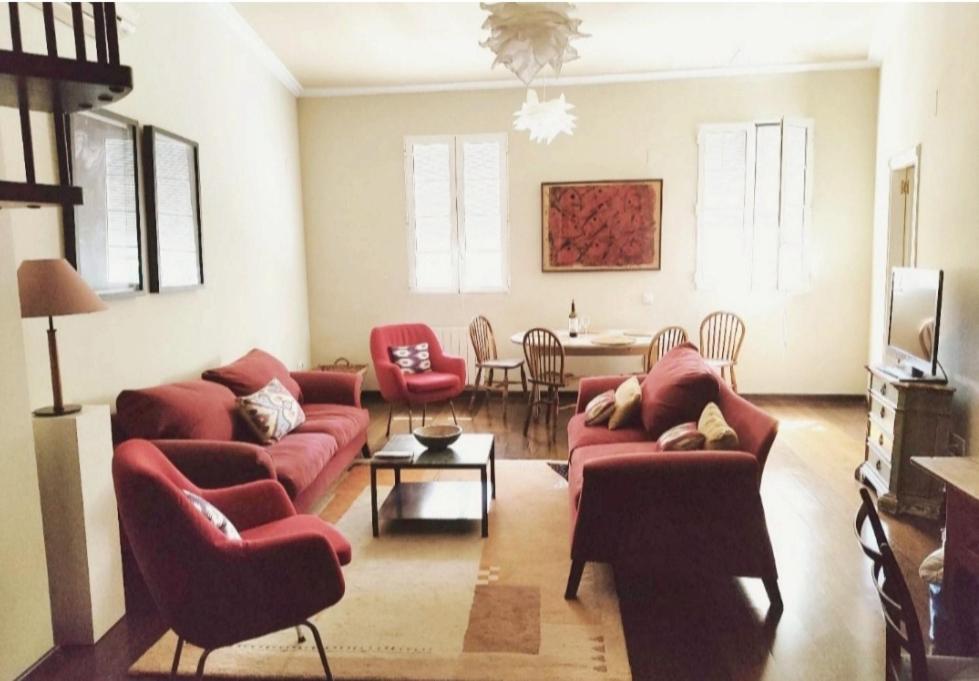 No Turistic Rental, Duplex Penthouse In The Historic Center, Valencia, Ideal For Those Looking To Stay In The City For A Season, Including Professionals And Students Екстериор снимка